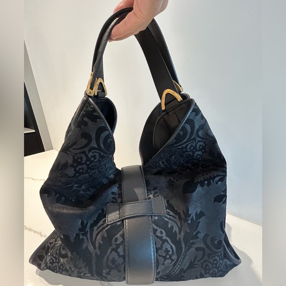 GUCCI Suede Stirrup Bag Authentic - Picture 3 of 10